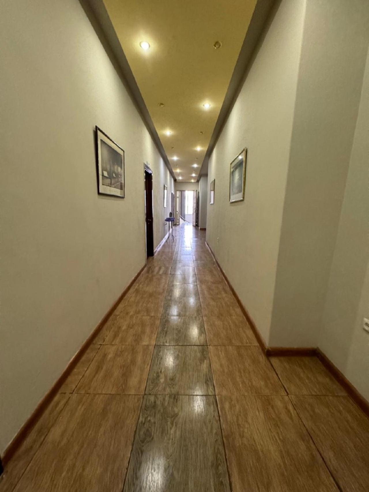 New Bella Hotel Erivan Exterior foto