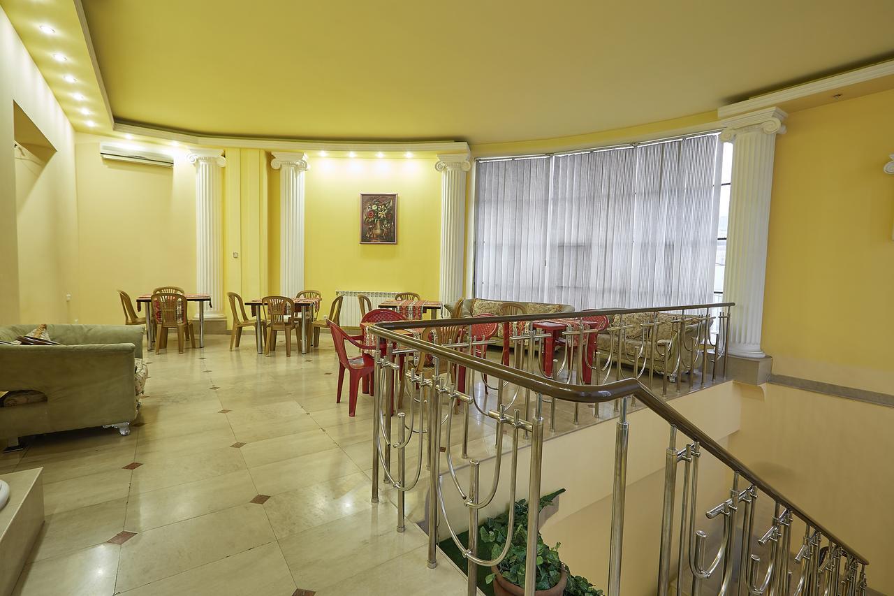 New Bella Hotel Erivan Exterior foto