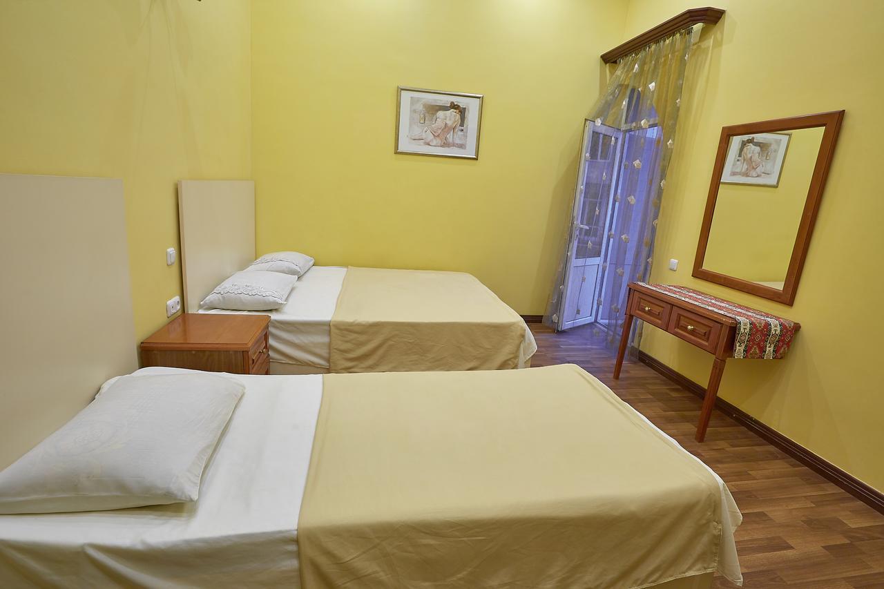 New Bella Hotel Erivan Exterior foto