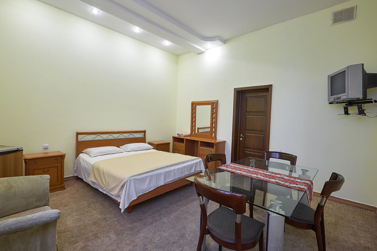 New Bella Hotel Erivan Exterior foto