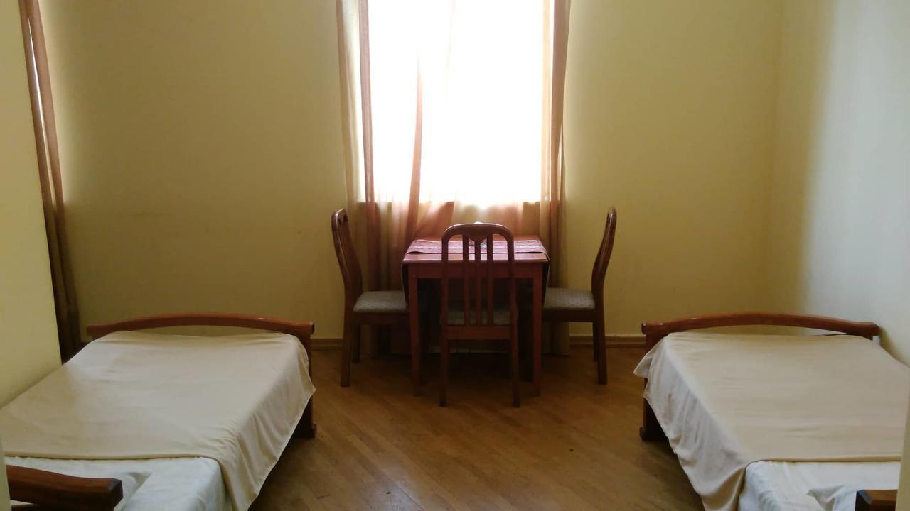 New Bella Hotel Erivan Exterior foto